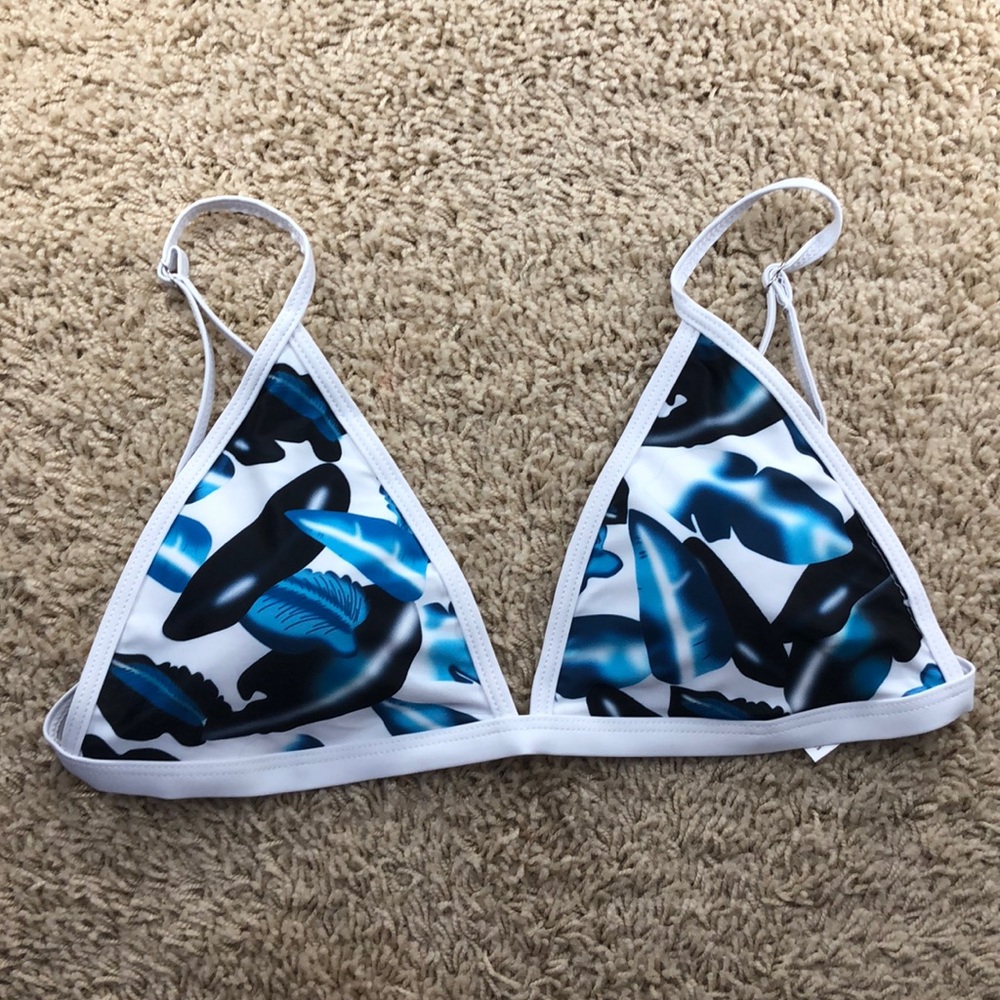Bikini top